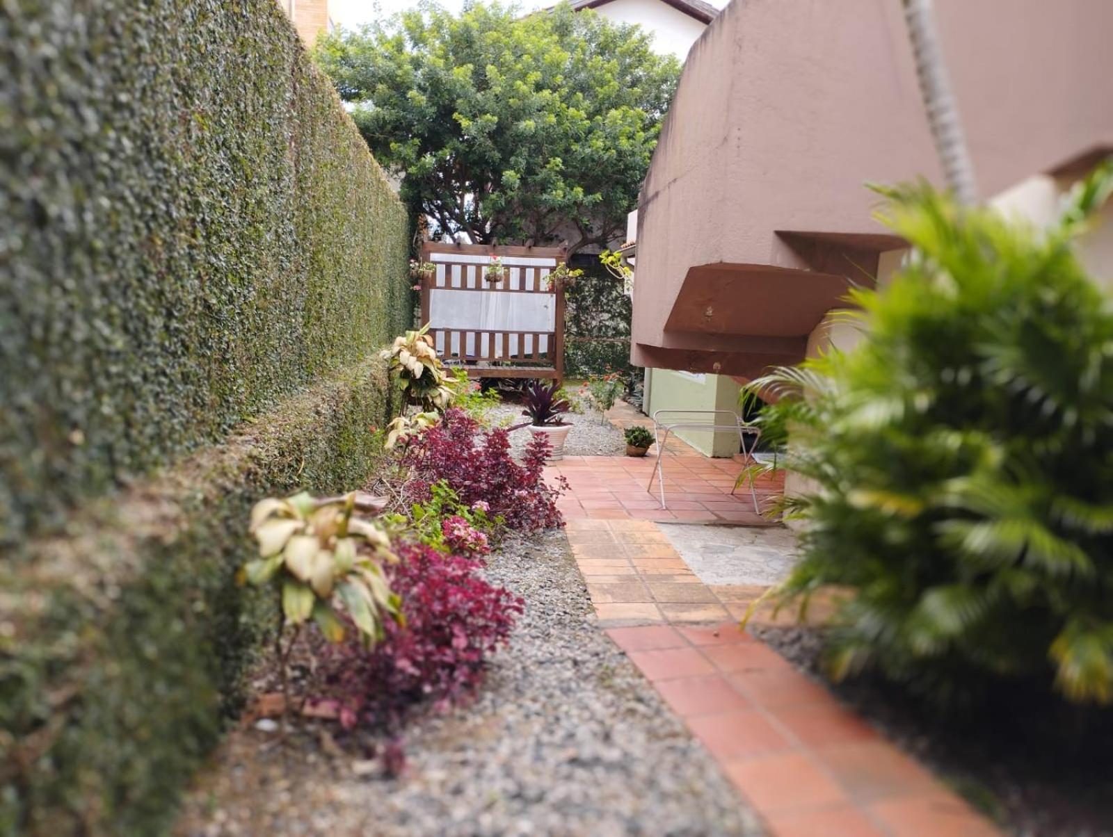 Charmoso Apto Com Clima De Casa Em Canasvieiras Florianópolis Dış mekan fotoğraf